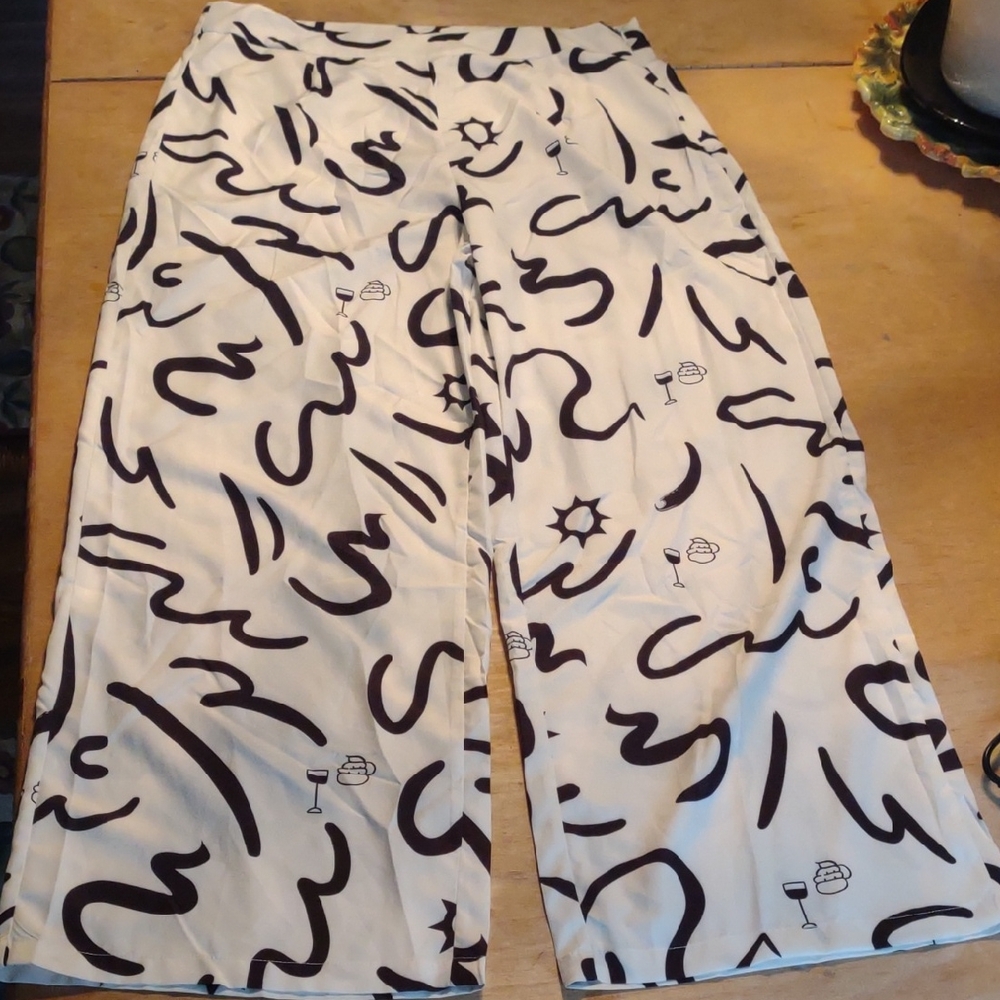 SHEIN Black and White Wide Leg Pants